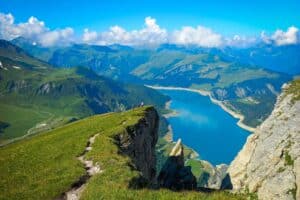 Arêches Beaufort : une station idéale pour des vacances réussies en été comme en hiver
