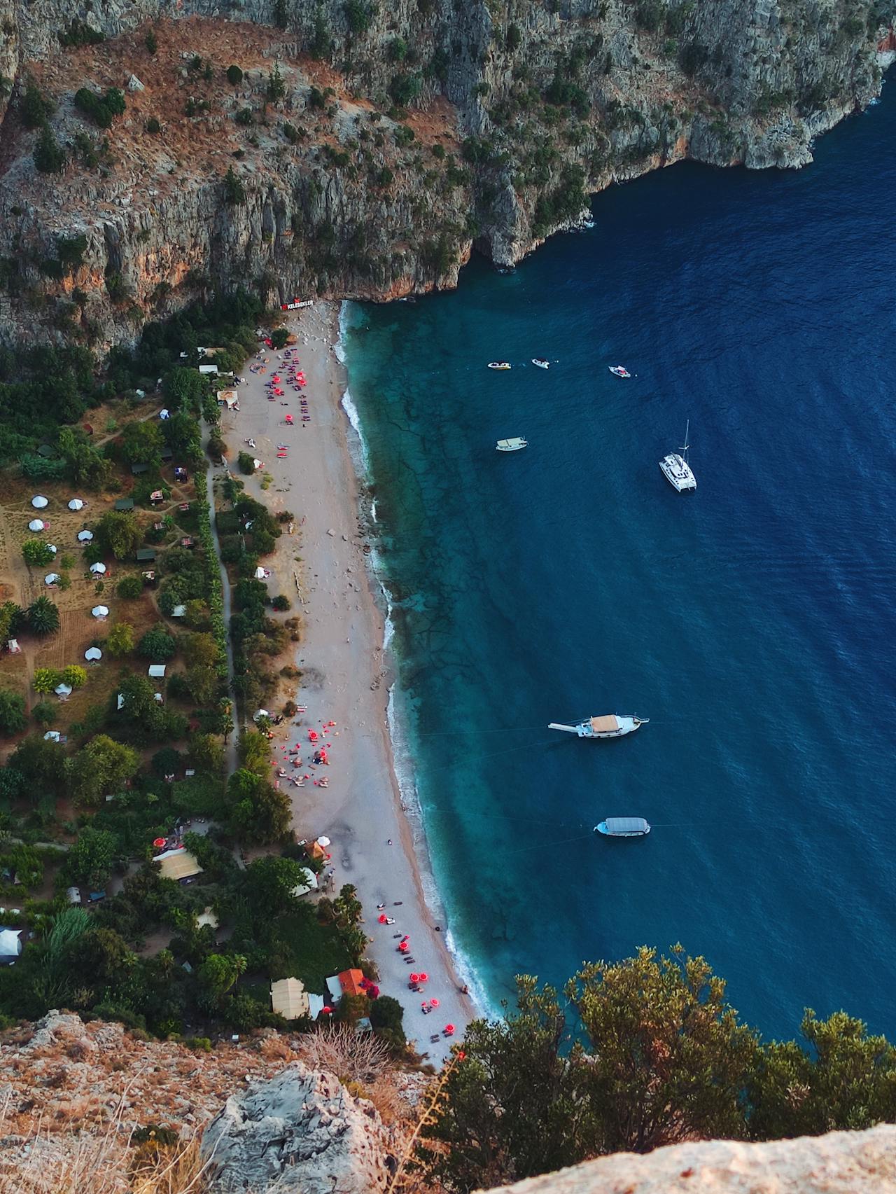 Découvrez les meilleurs campings en Ardèche avec parc aquatique pour 2024