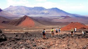 découvrez les conseils indispensables pour un voyage serein à lanzarote. évitez les dangers courants et apprenez les bonnes pratiques de sécurité pour profiter pleinement de cette île enchanteresse.