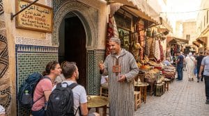 découvrez azami voyage, votre guide expert pour un séjour authentique au maroc. profitez de conseils personnalisés, d'itinéraires uniques et d'expériences culturelles riches pour un voyage inoubliable.