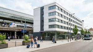 découvrez etap hotel strasbourg gare, un hébergement économique et pratique situé au cœur de strasbourg, idéal pour un séjour confortable proche de la gare.