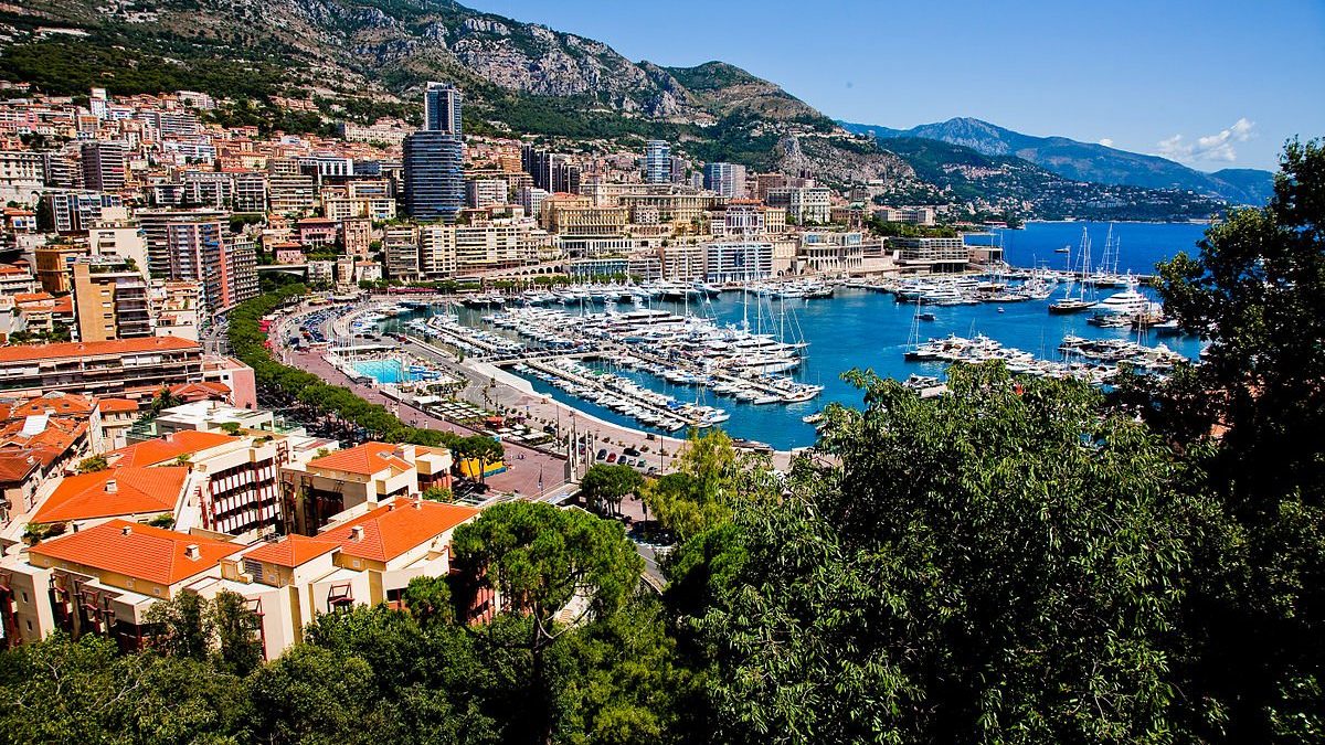 1200px-Monte_carlo_ville